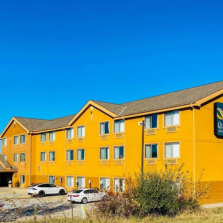 Quality Inn & Suites Bethany Exterior foto