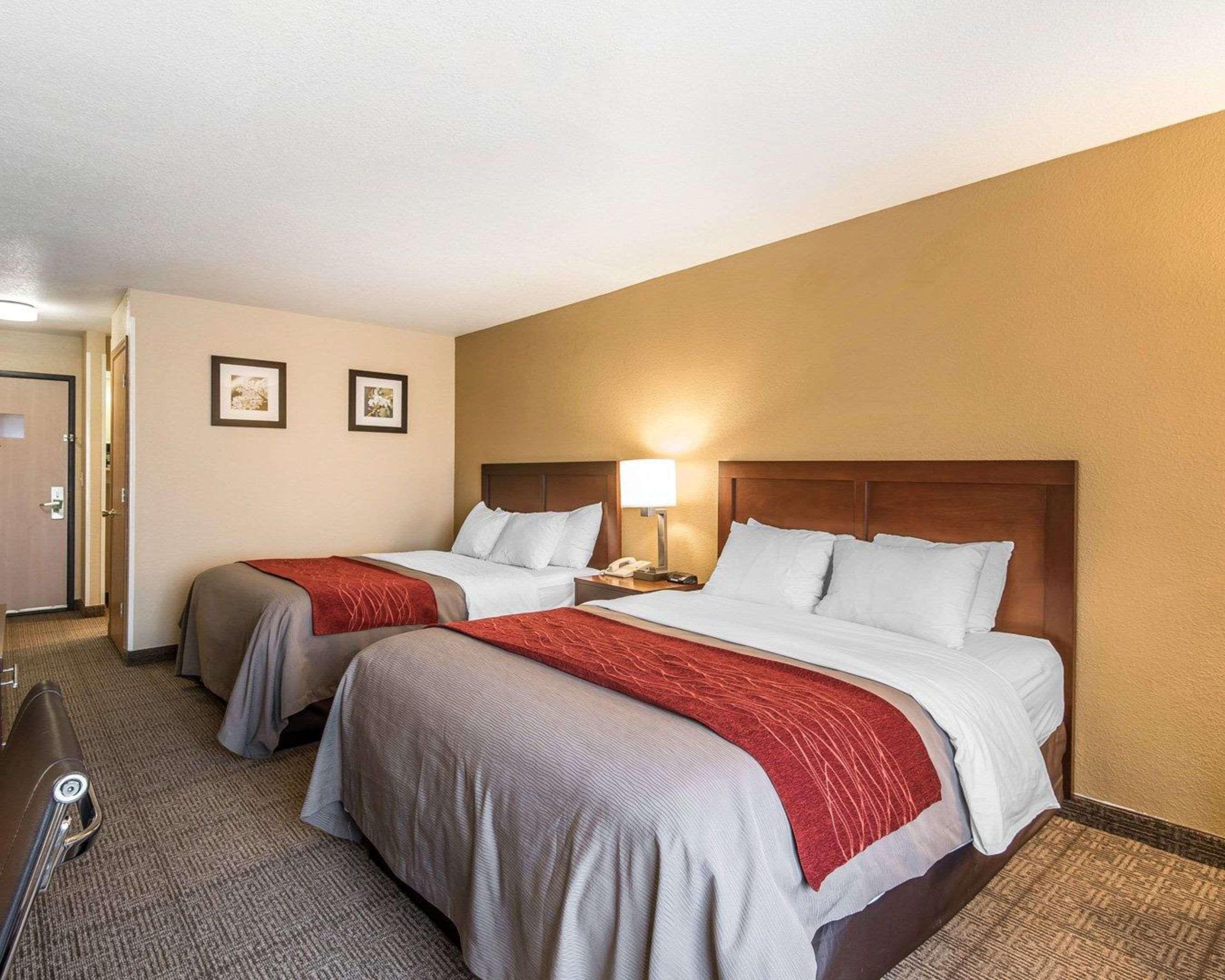 Quality Inn & Suites Bethany Exterior foto